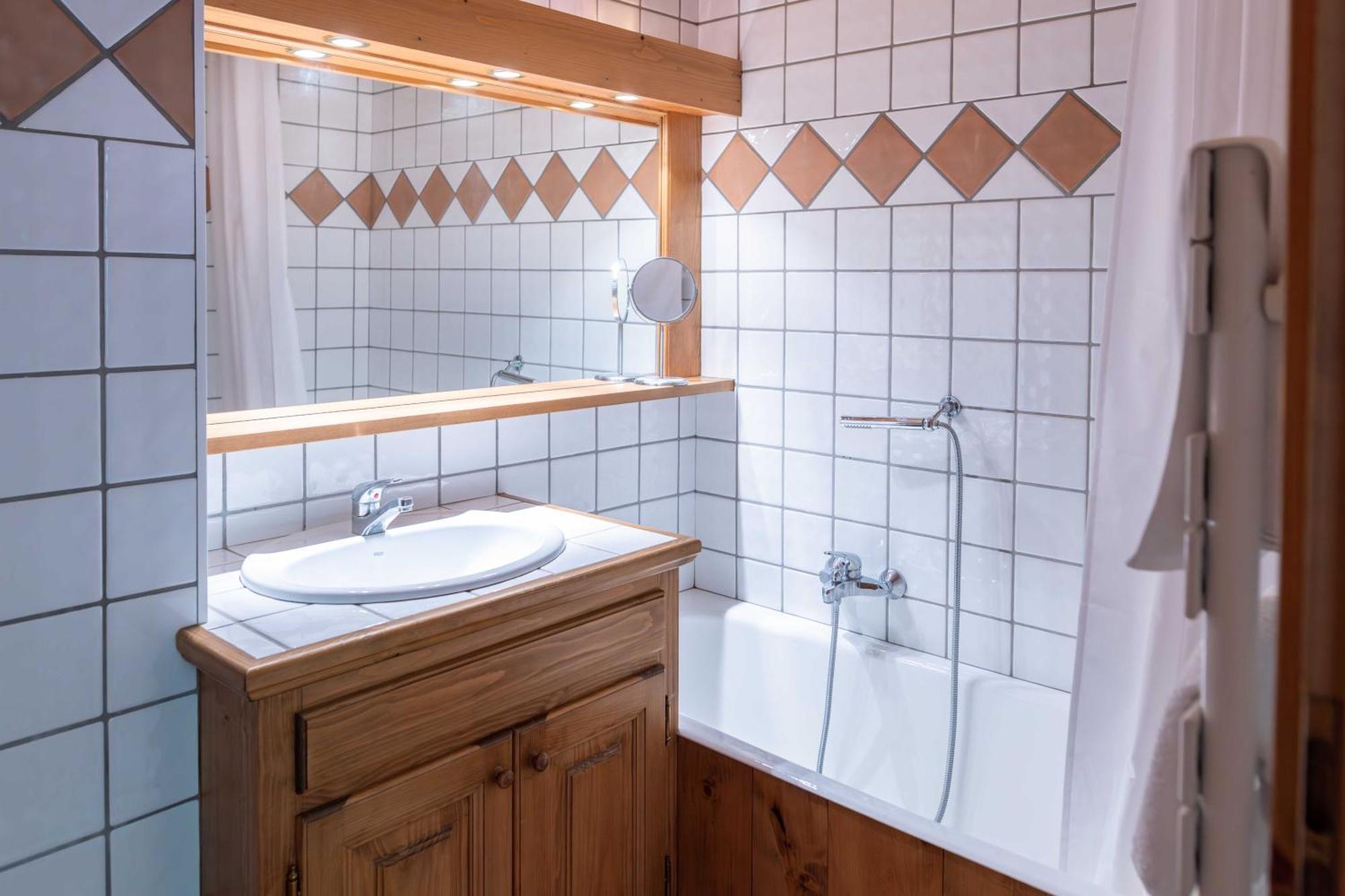 Warm 2-Bedroom Apartment Near The Tourist Office Megeve Exterior photo